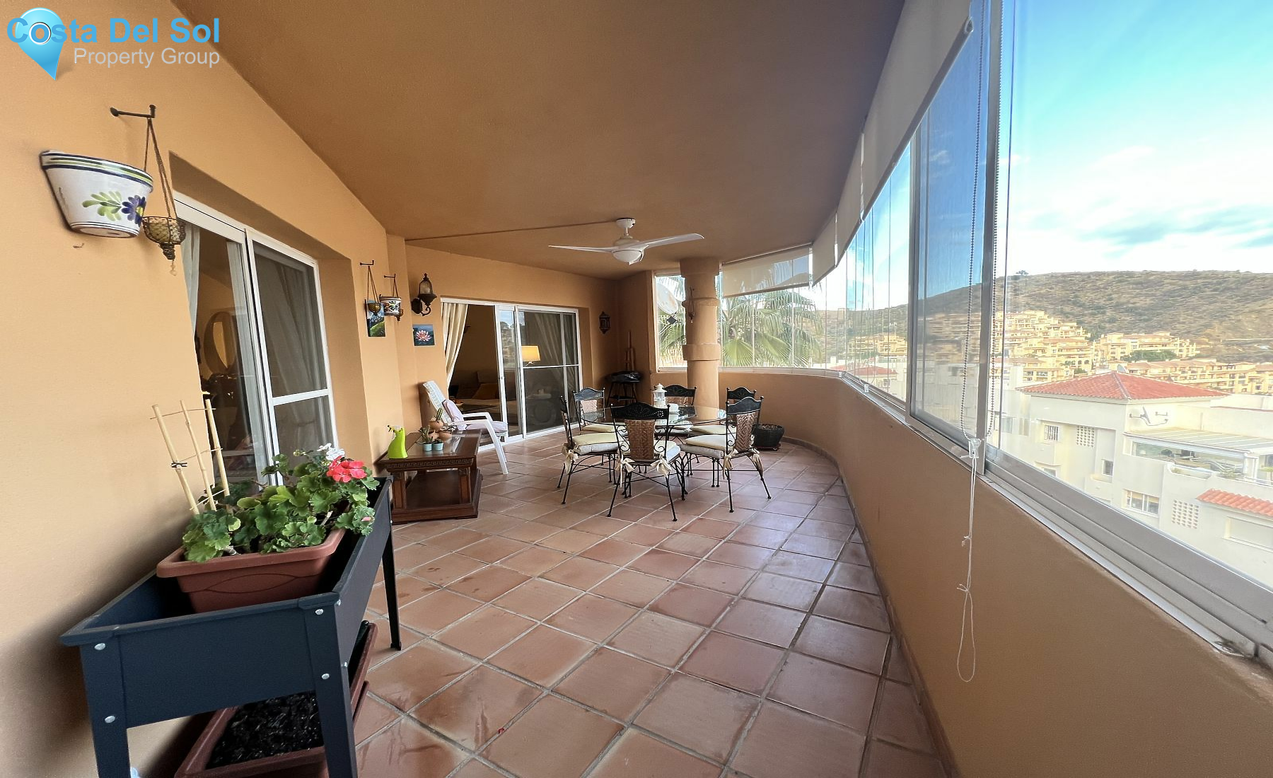 Middle Floor Apartment in Calahonda-1546814