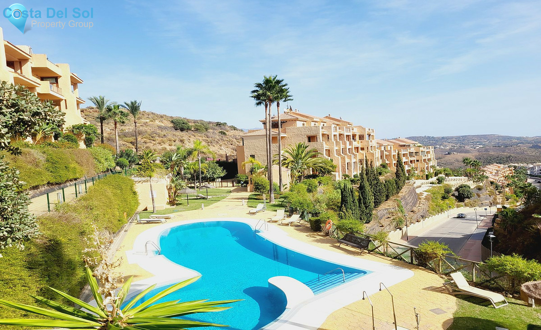 Middle Floor Apartment in Calanova Golf-1477219