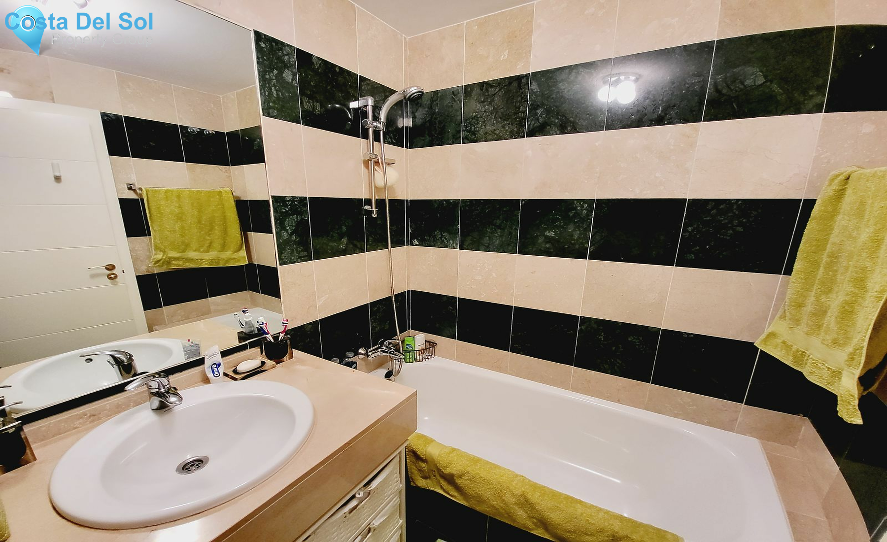 Middle Floor Apartment in Calanova Golf-1482339