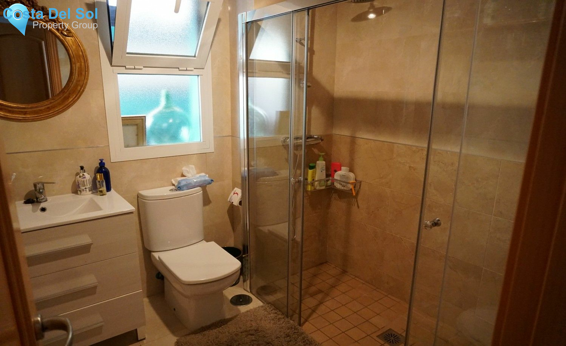 Middle Floor Apartment in Caleta de Vélez-1195056