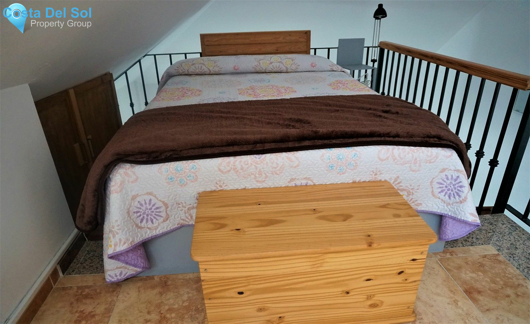 Middle Floor Apartment in Caleta de Vélez-1399193