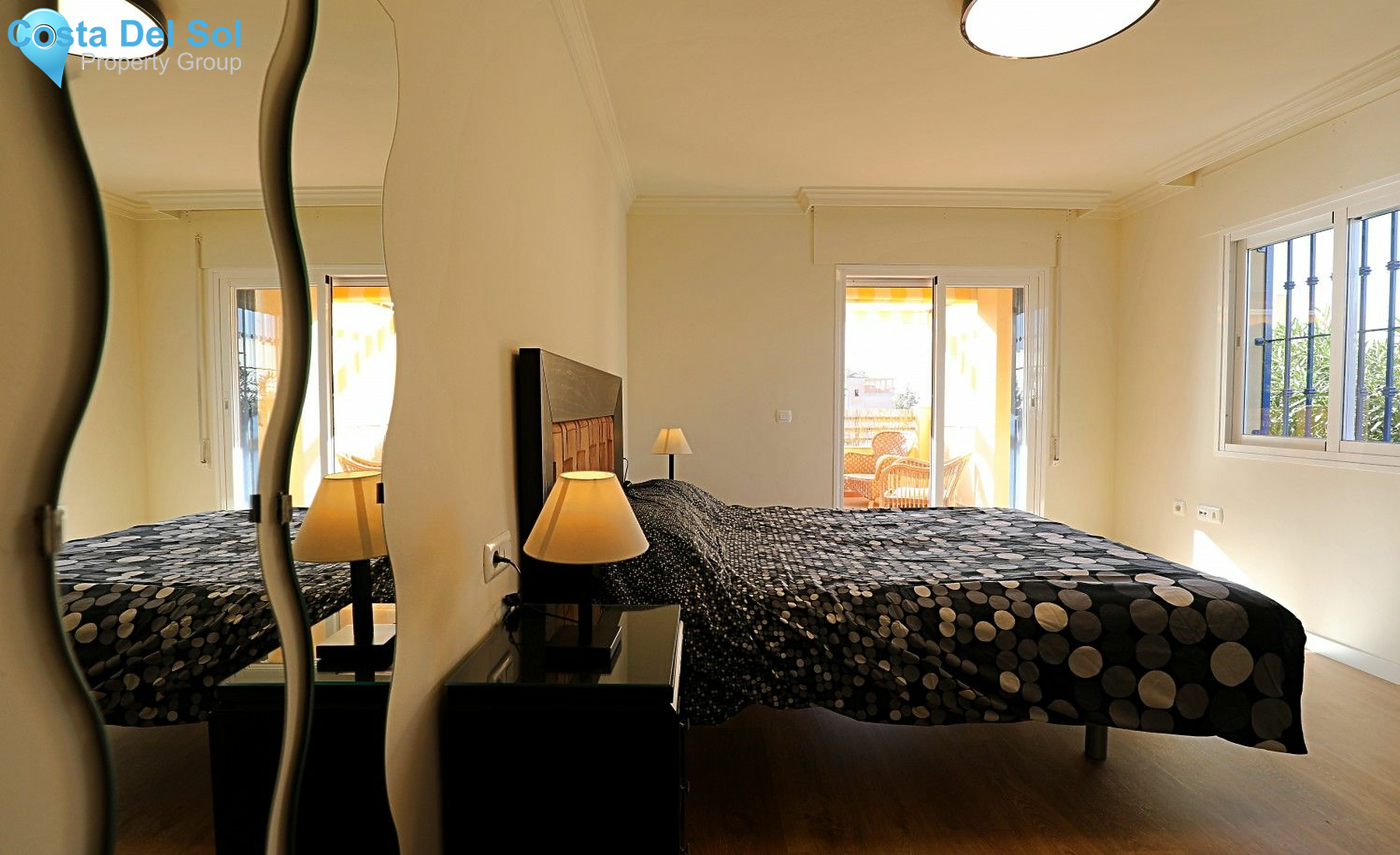 Middle Floor Apartment in Caleta de Vélez-1533002