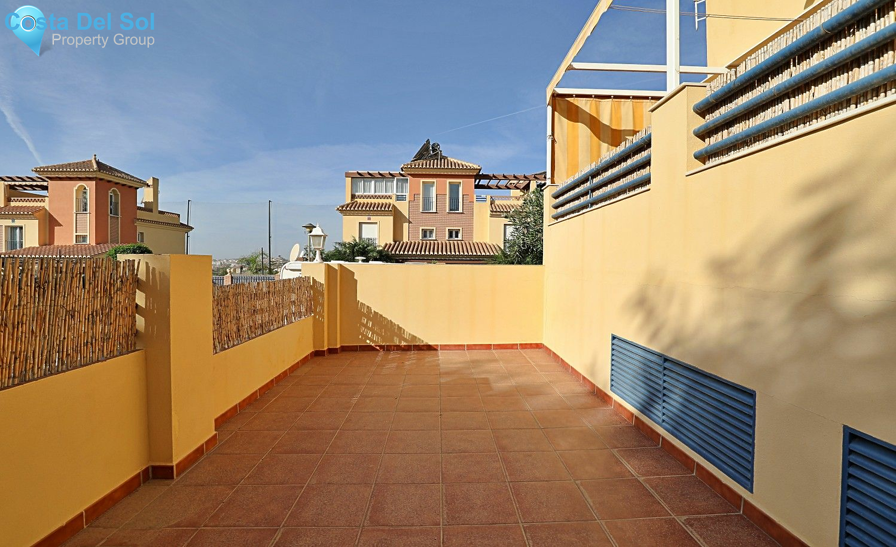 Middle Floor Apartment in Caleta de Vélez-1533004