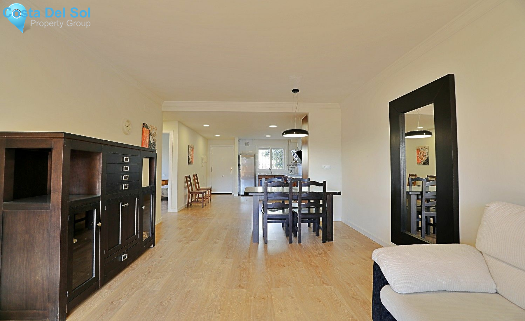 Middle Floor Apartment in Caleta de Vélez-1532997