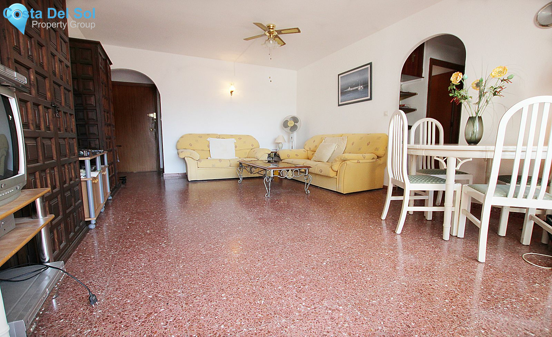 Middle Floor Apartment in Calypso-1473068