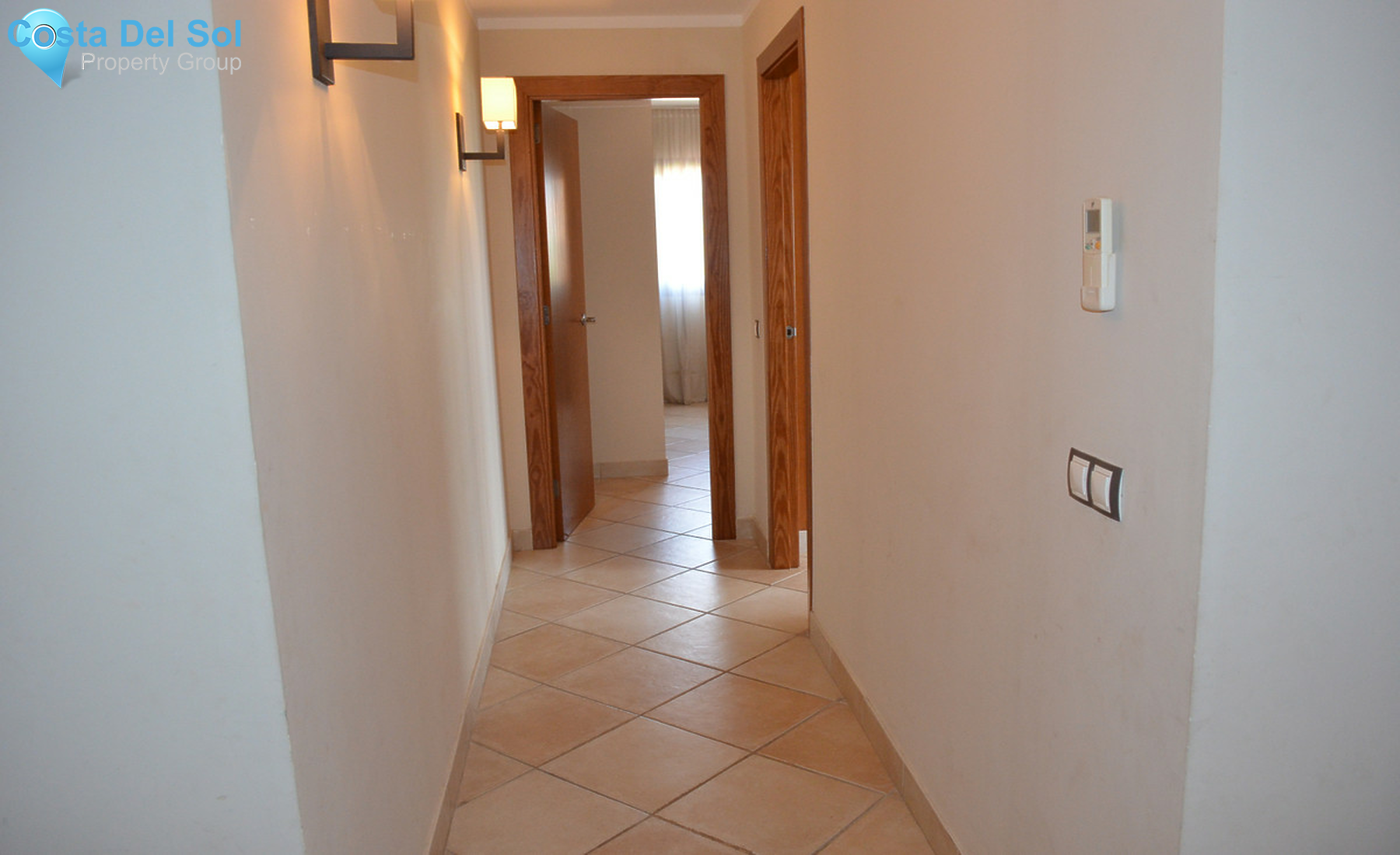 Middle Floor Apartment in Cancelada-1285627