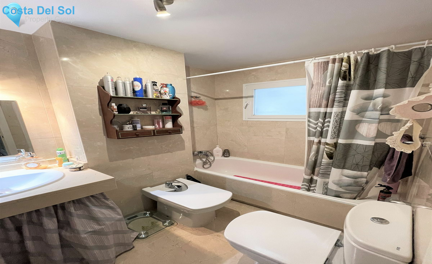 Middle Floor Apartment in Cancelada-1494807