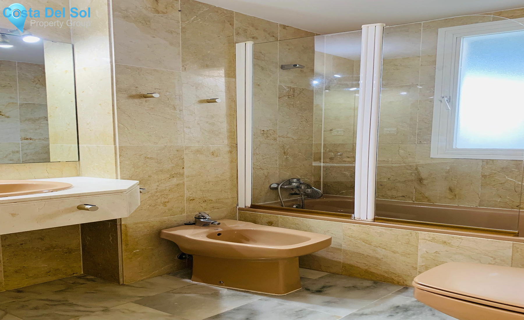 Middle Floor Apartment in Cancelada-1550141