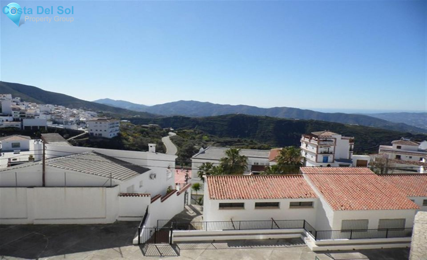 Middle Floor Apartment in Canillas de Aceituno-1218712
