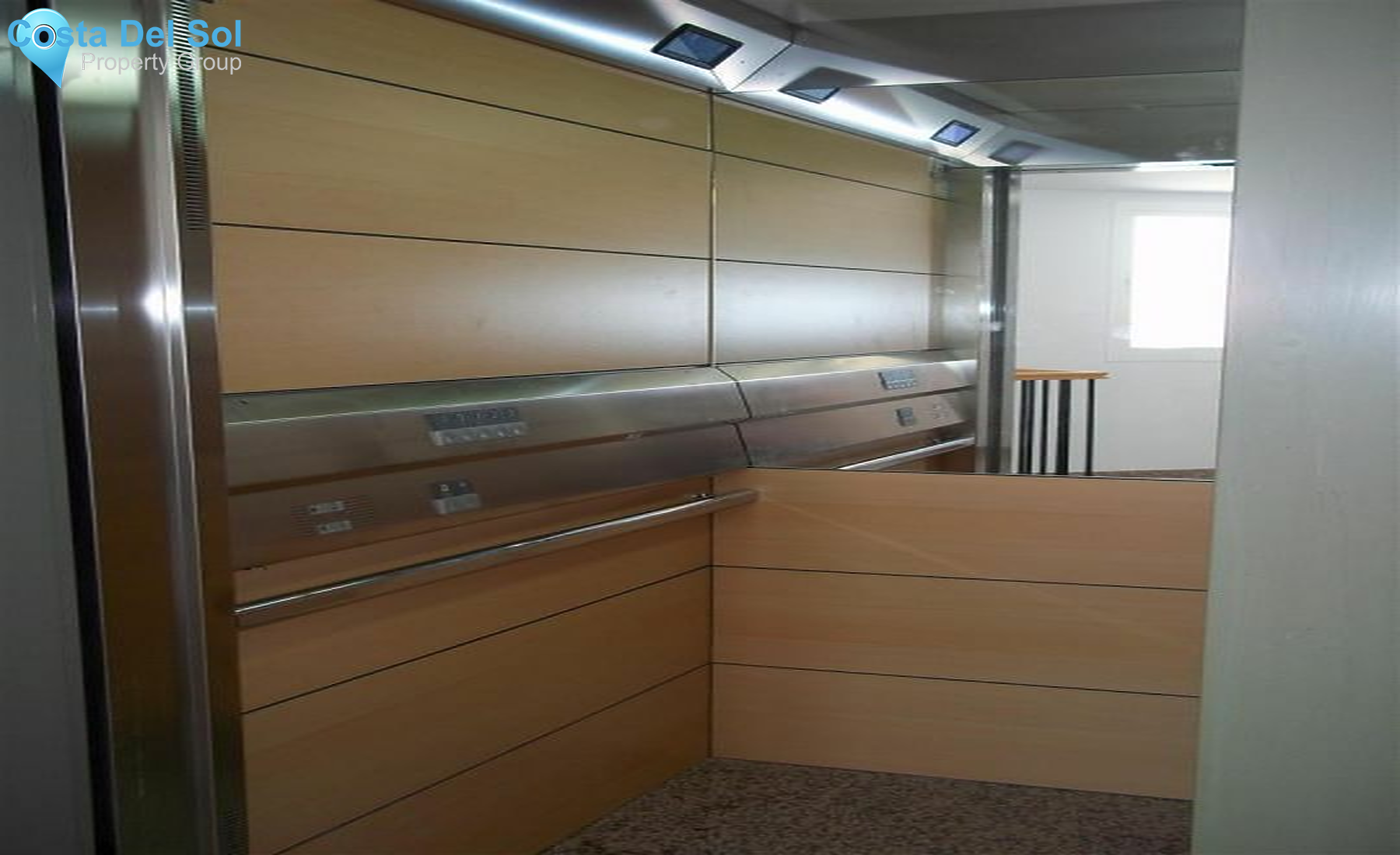 Middle Floor Apartment in Canillas de Aceituno-1218713