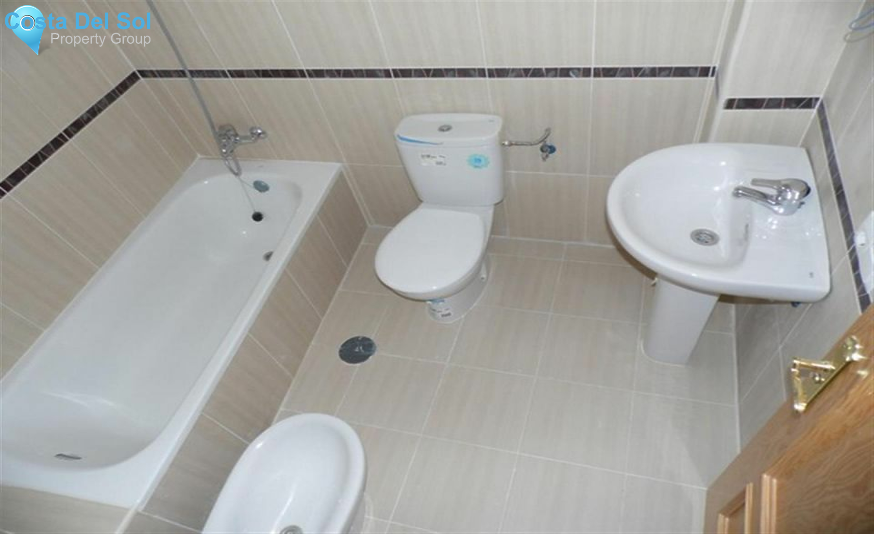 Middle Floor Apartment in Canillas de Aceituno-1218715