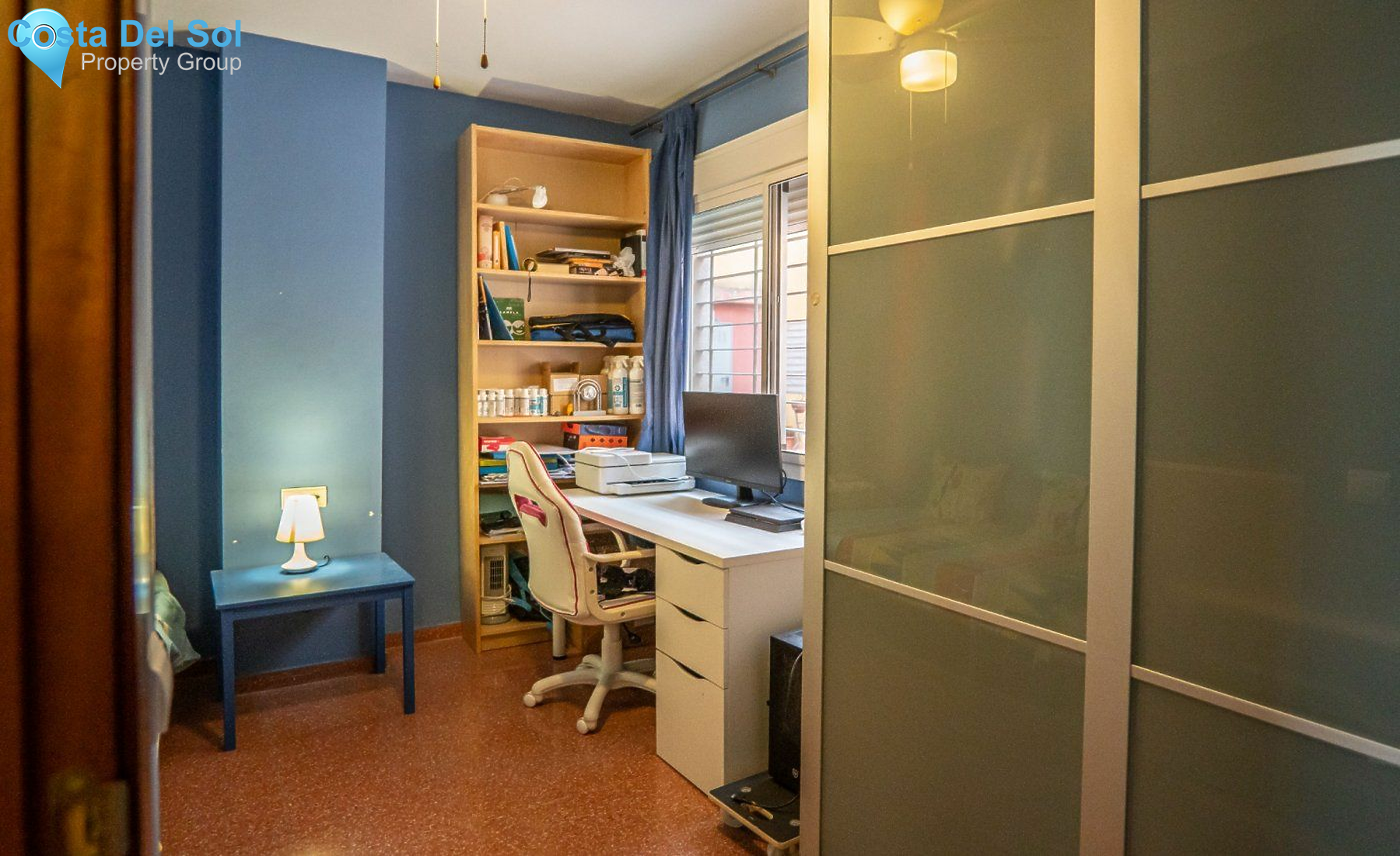 Middle Floor Apartment in Capuchinos-1548001