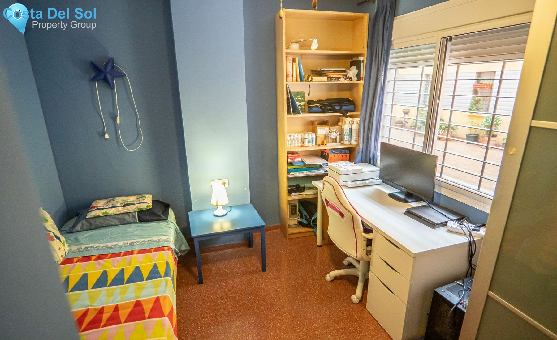 Middle Floor Apartment in Capuchinos-1548003