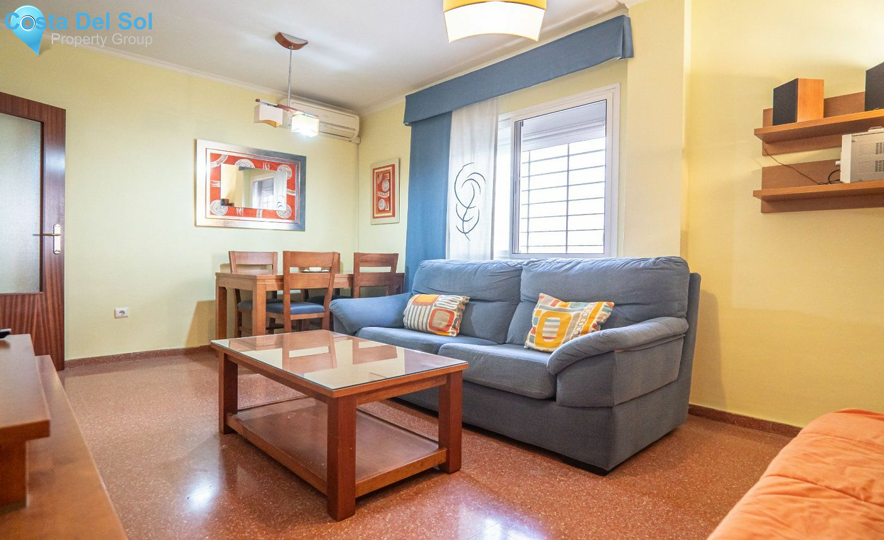 Middle Floor Apartment in Capuchinos-1547987