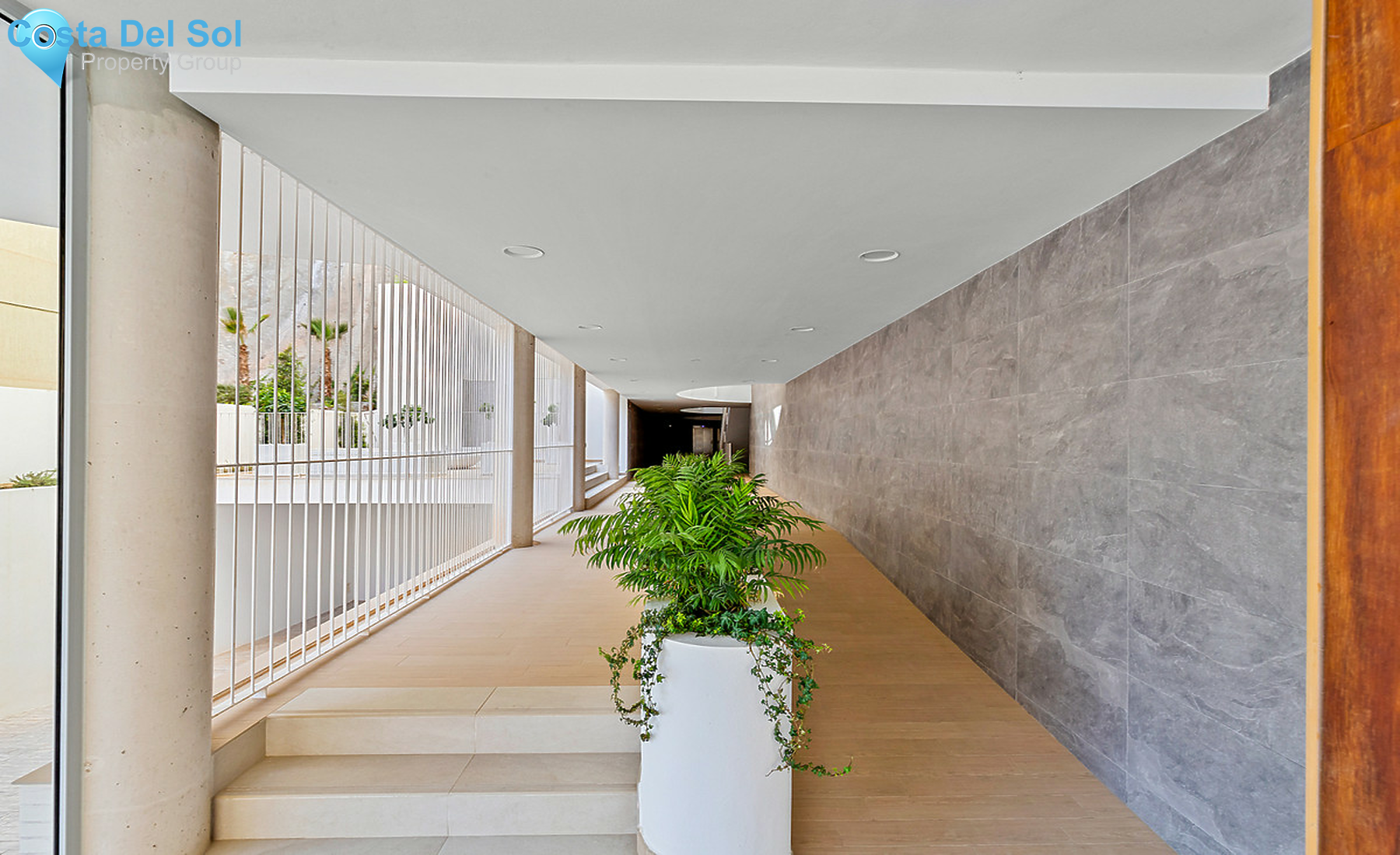 Middle Floor Apartment in Carvajal