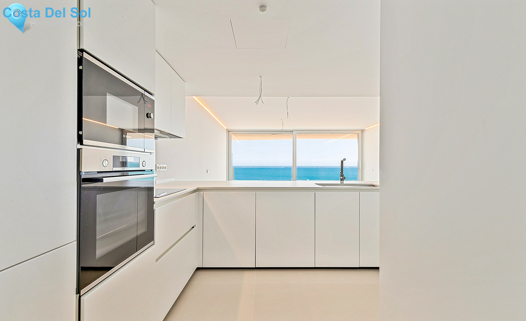 Middle Floor Apartment in Carvajal-1289854