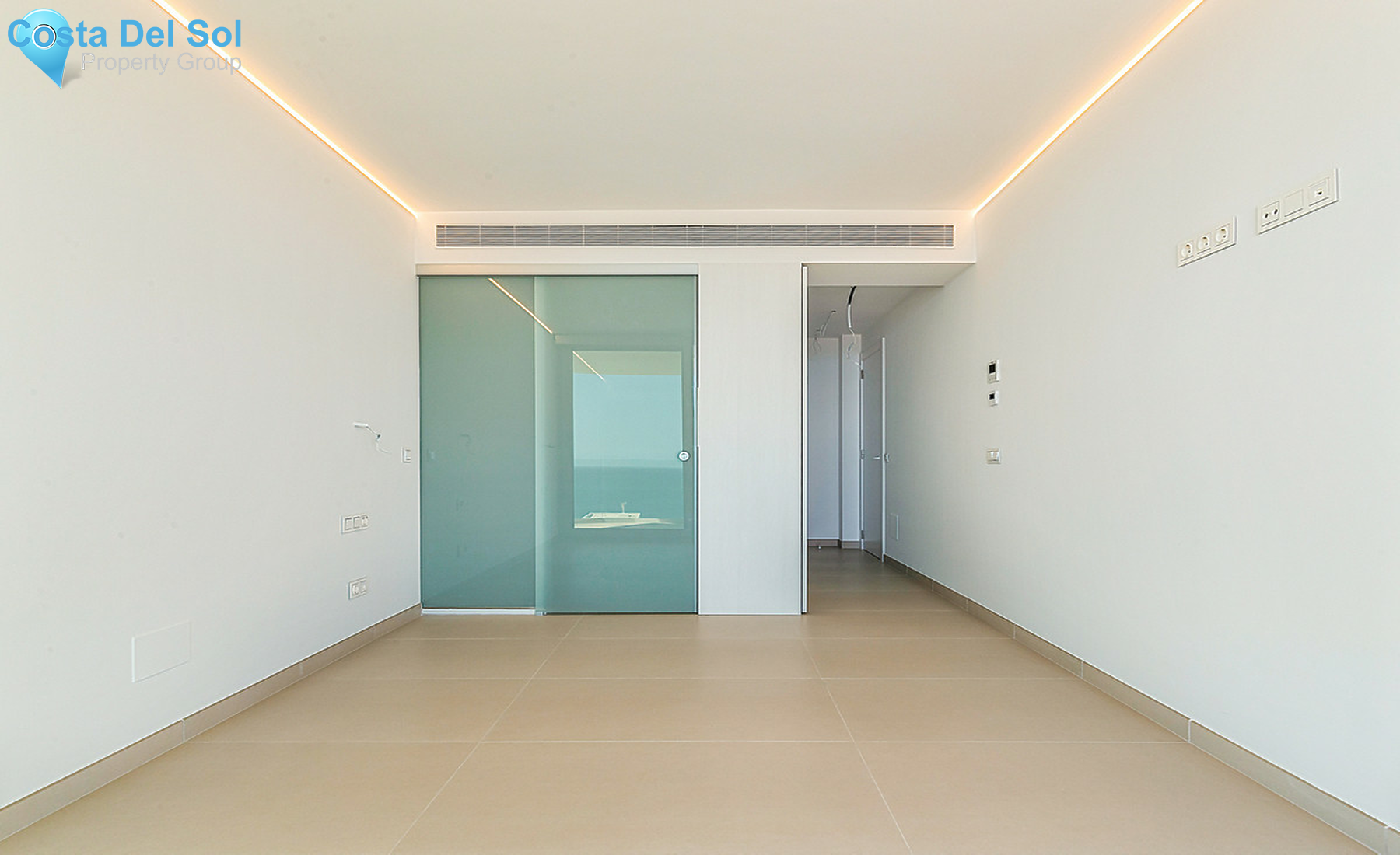 Middle Floor Apartment in Carvajal-1289849