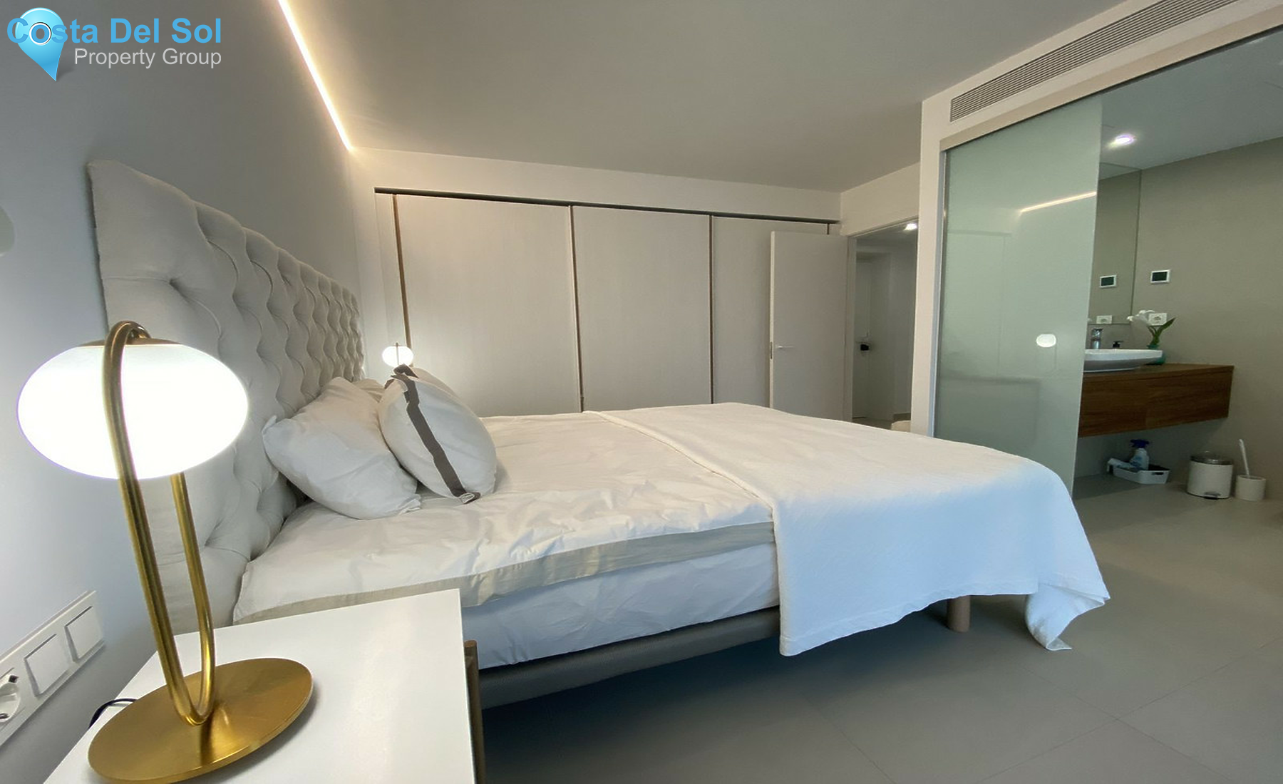 Middle Floor Apartment in Carvajal-1541273