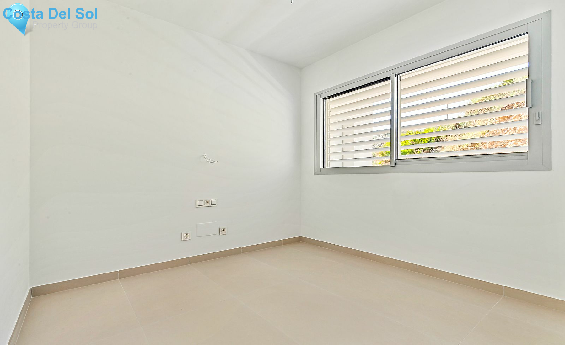 Middle Floor Apartment in Carvajal-1167960