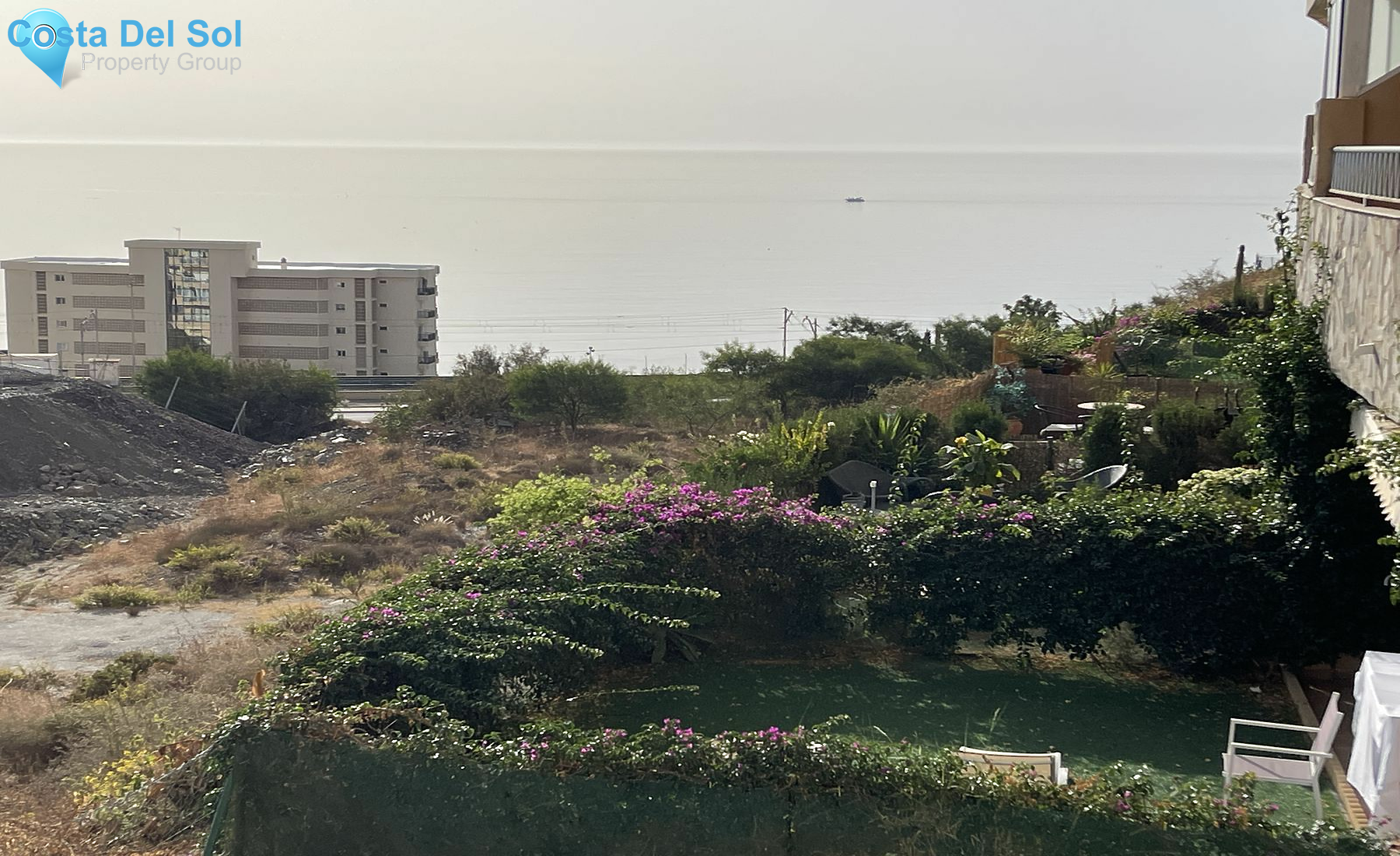 Middle Floor Apartment in Carvajal-1485212