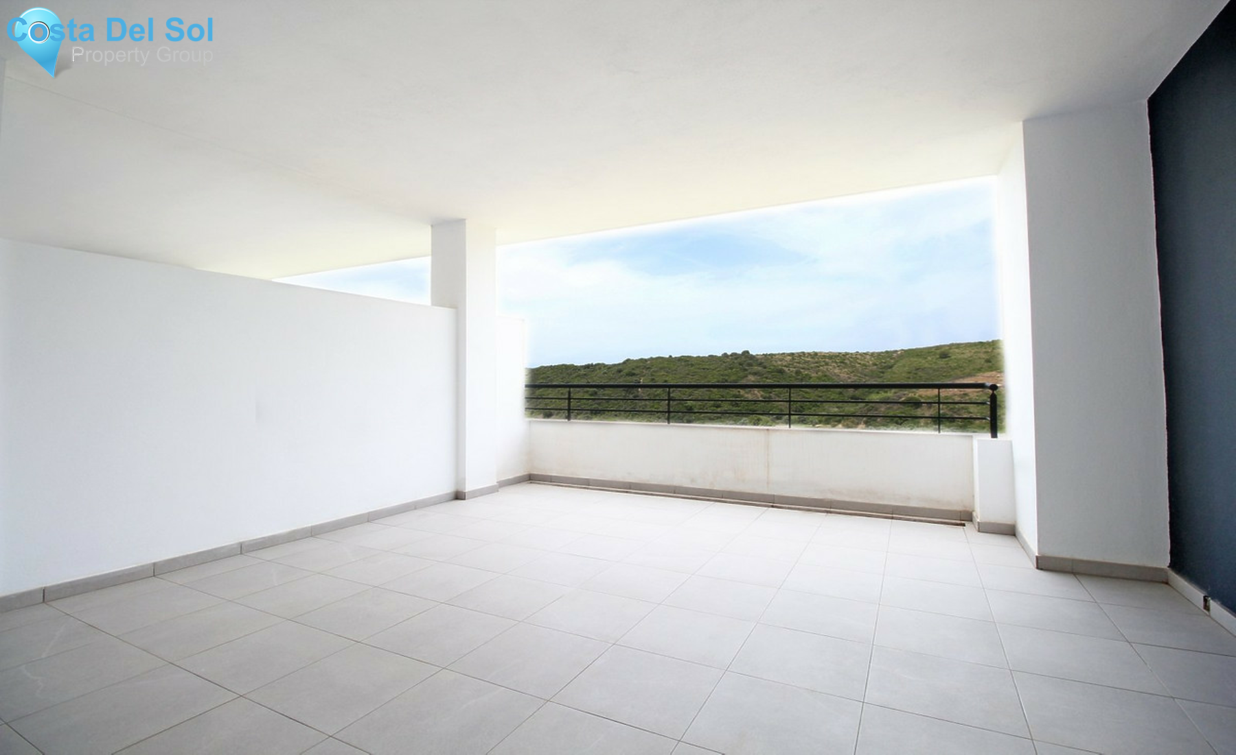 Middle Floor Apartment in Casares-1253344