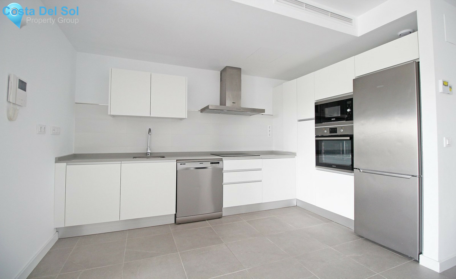 Middle Floor Apartment in Casares-1253350