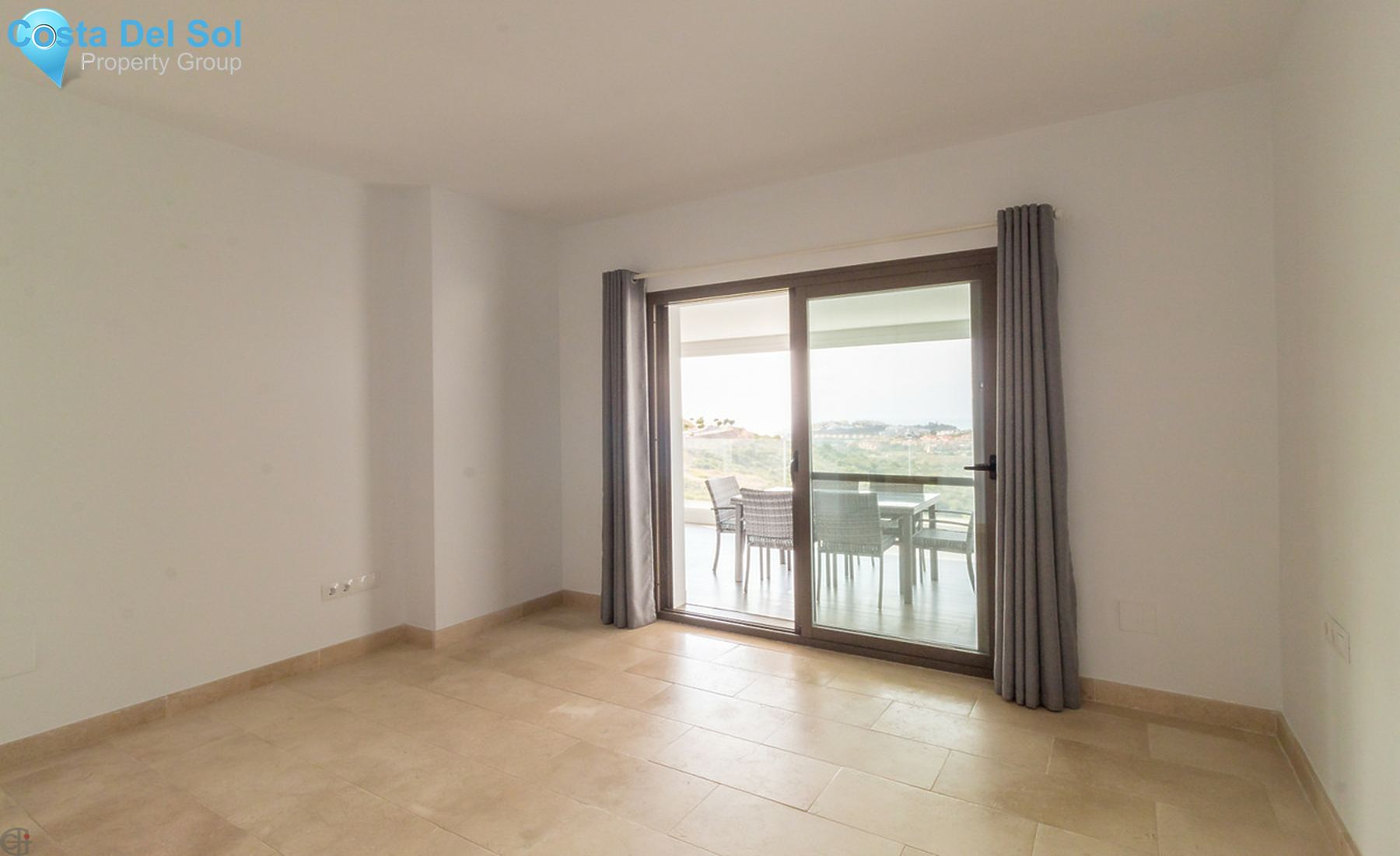 Middle Floor Apartment in Casares-1253780