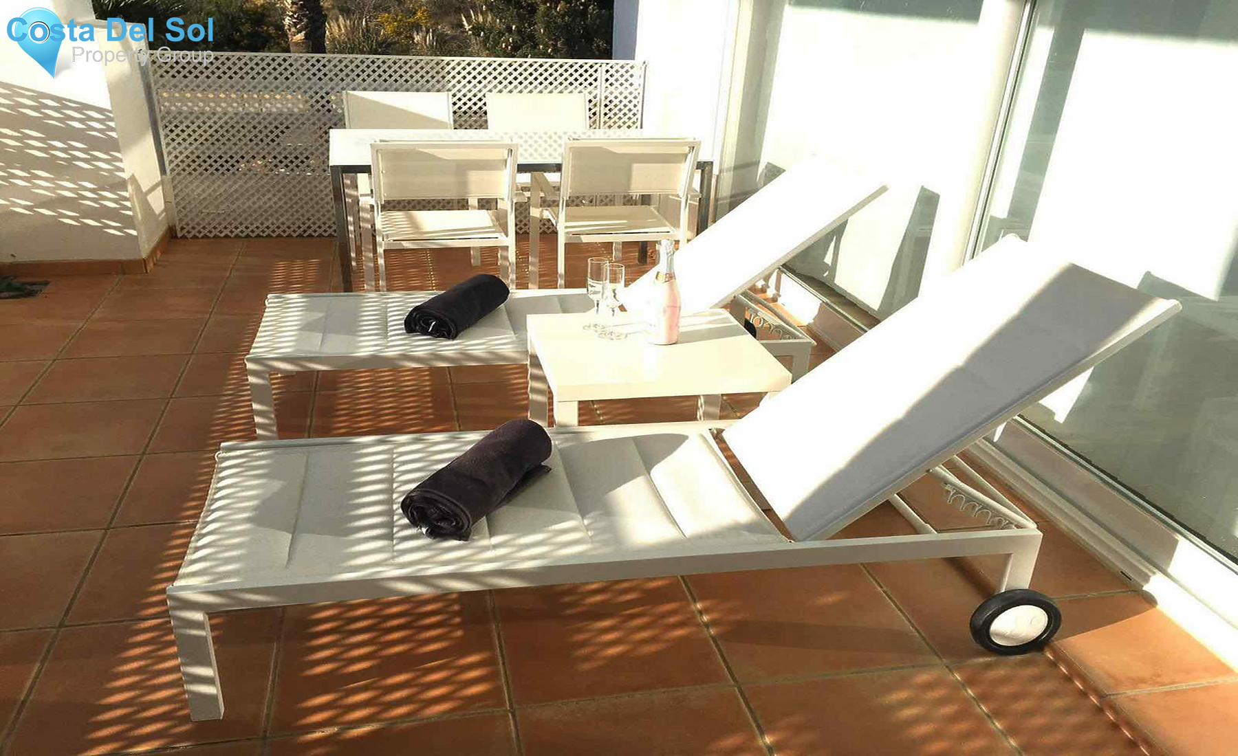 Middle Floor Apartment in Casares