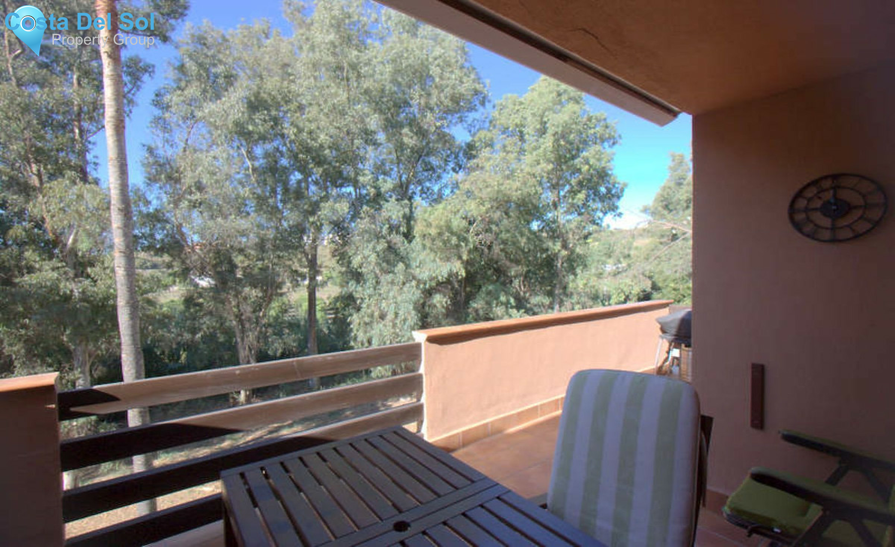 Middle Floor Apartment in Casares-1460667