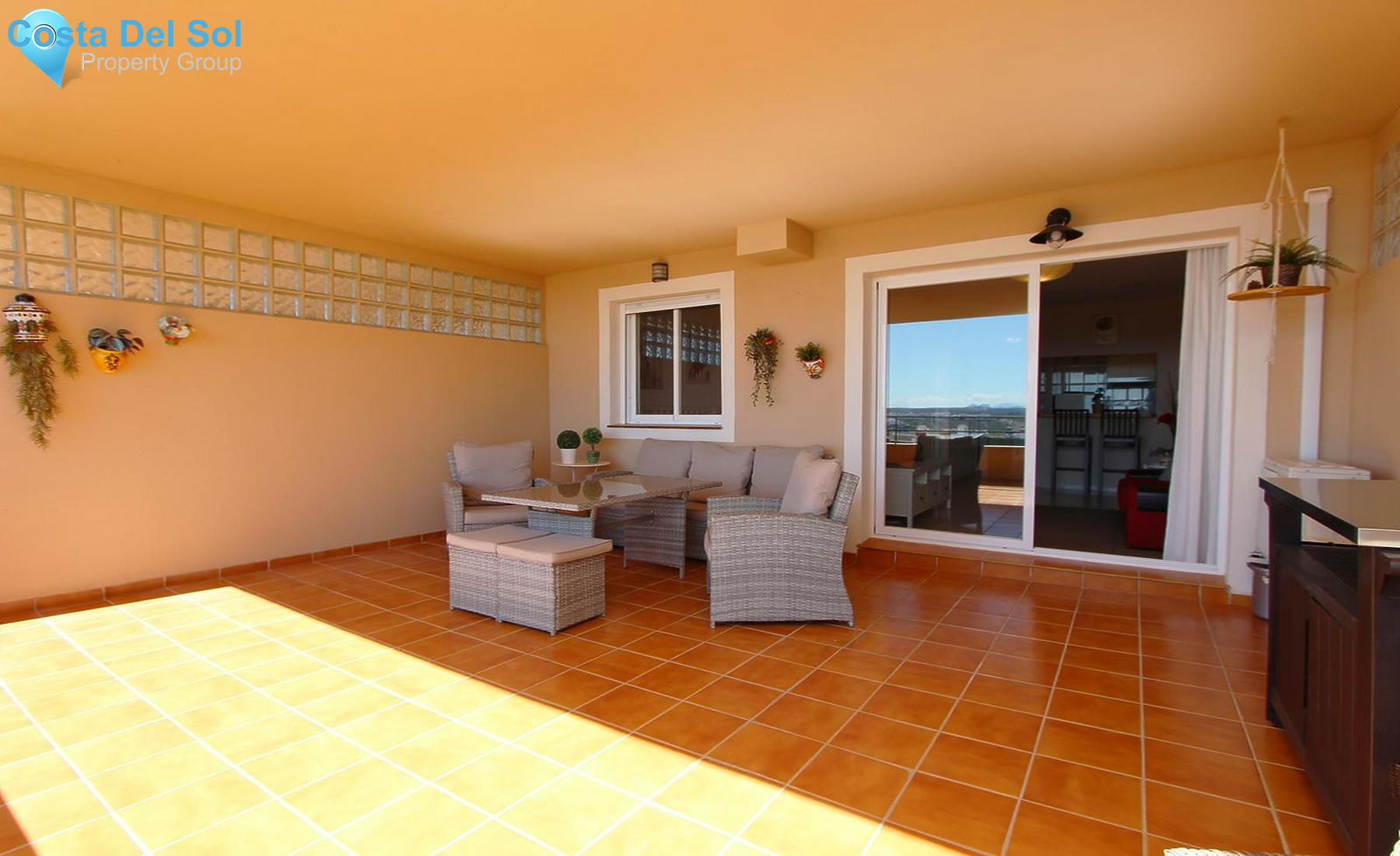 Middle Floor Apartment in Casares-1508897
