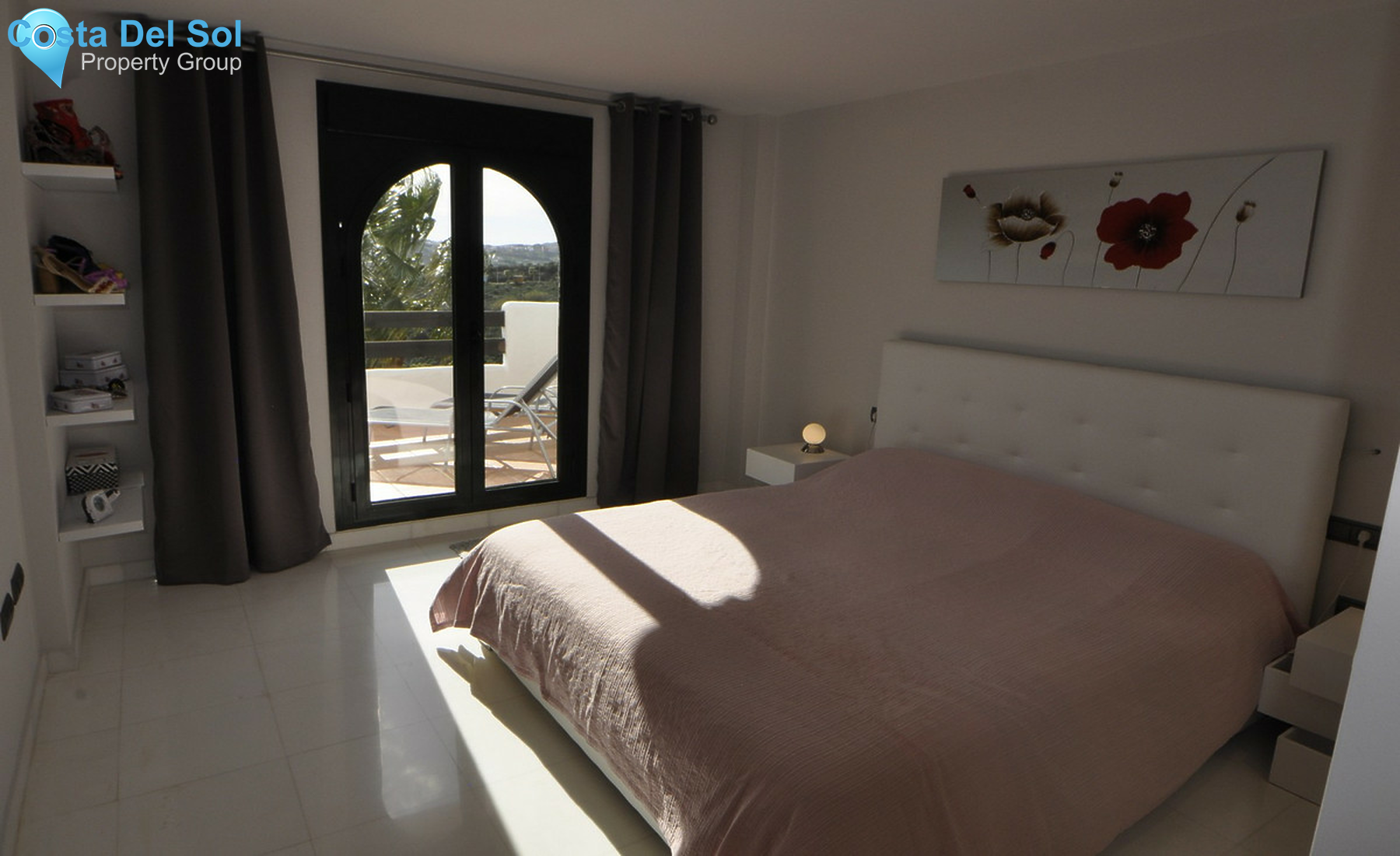 Middle Floor Apartment in Casares-1538610