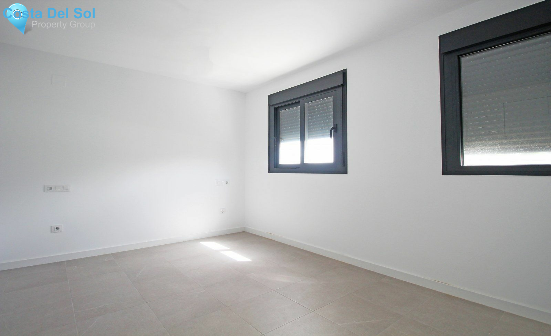 Middle Floor Apartment in Casares-1137691