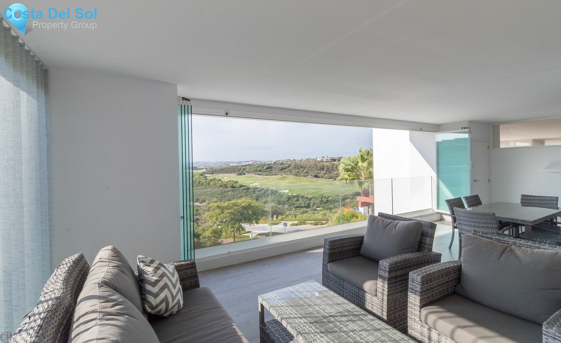 Middle Floor Apartment in Casares-1154541
