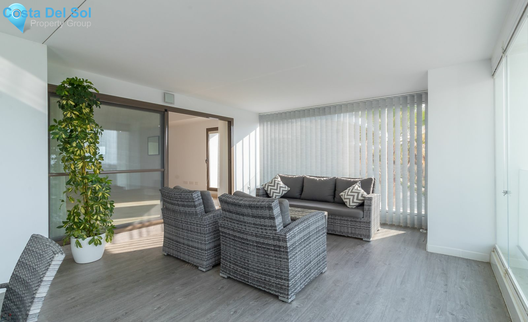 Middle Floor Apartment in Casares-1154542