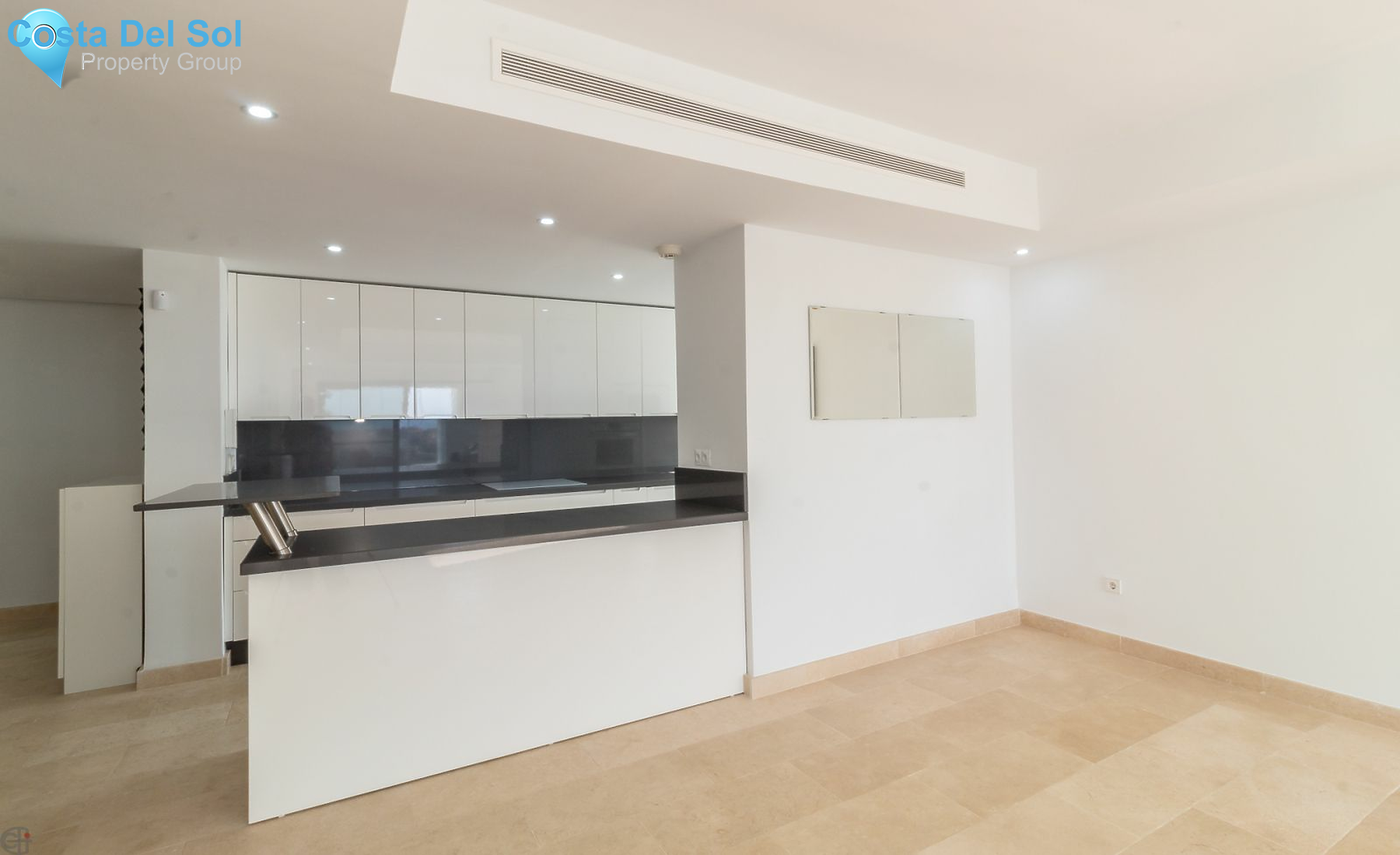 Middle Floor Apartment in Casares-1154543