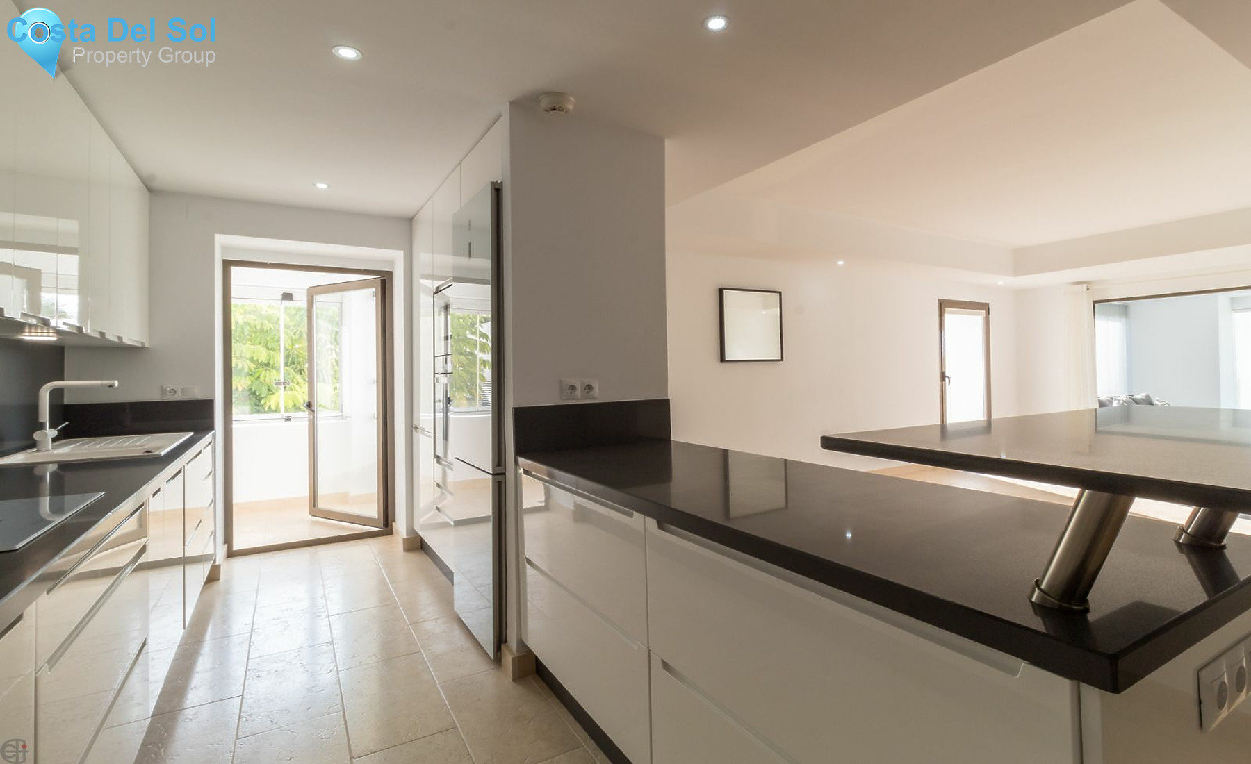 Middle Floor Apartment in Casares-1154546