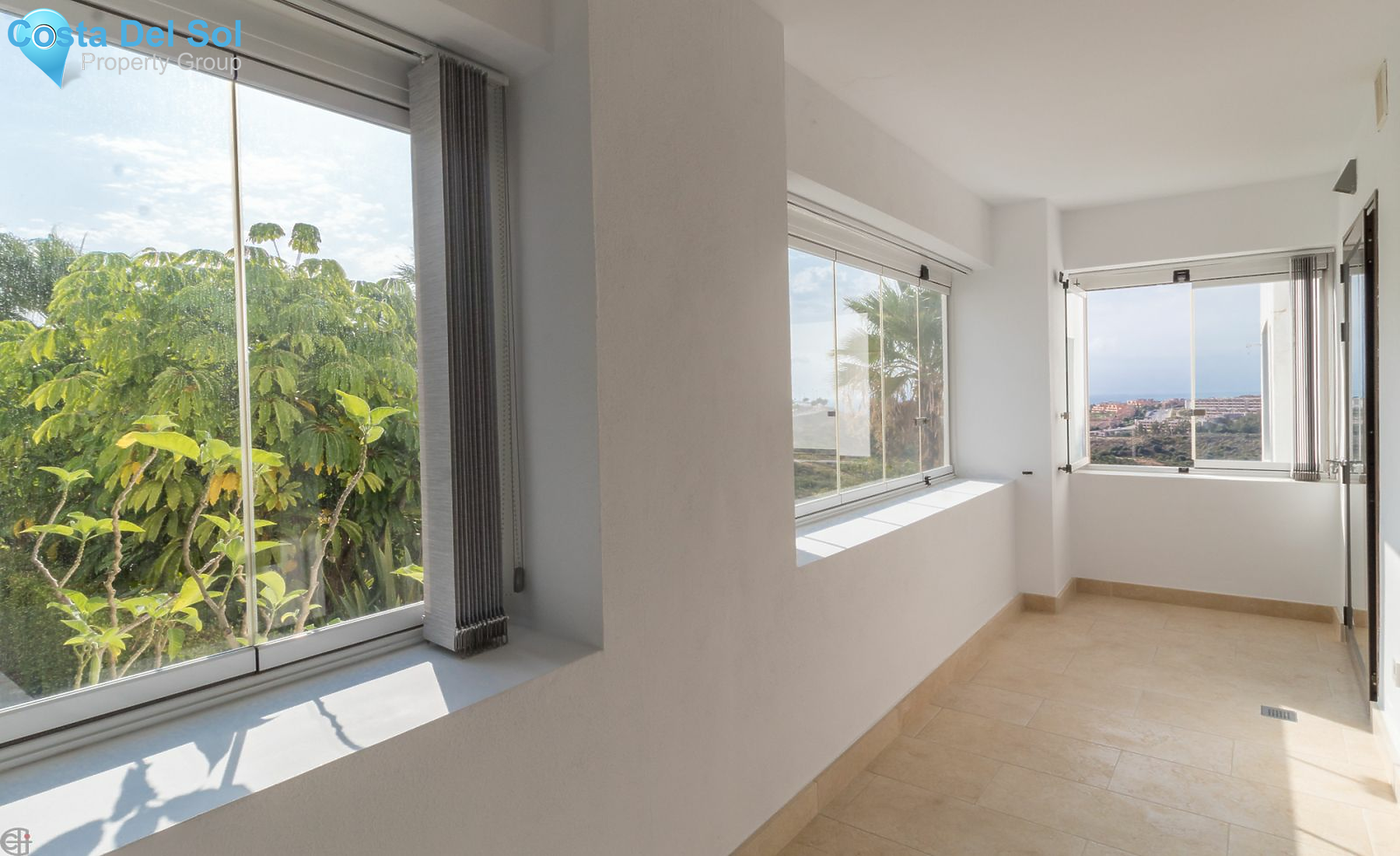 Middle Floor Apartment in Casares-1154547