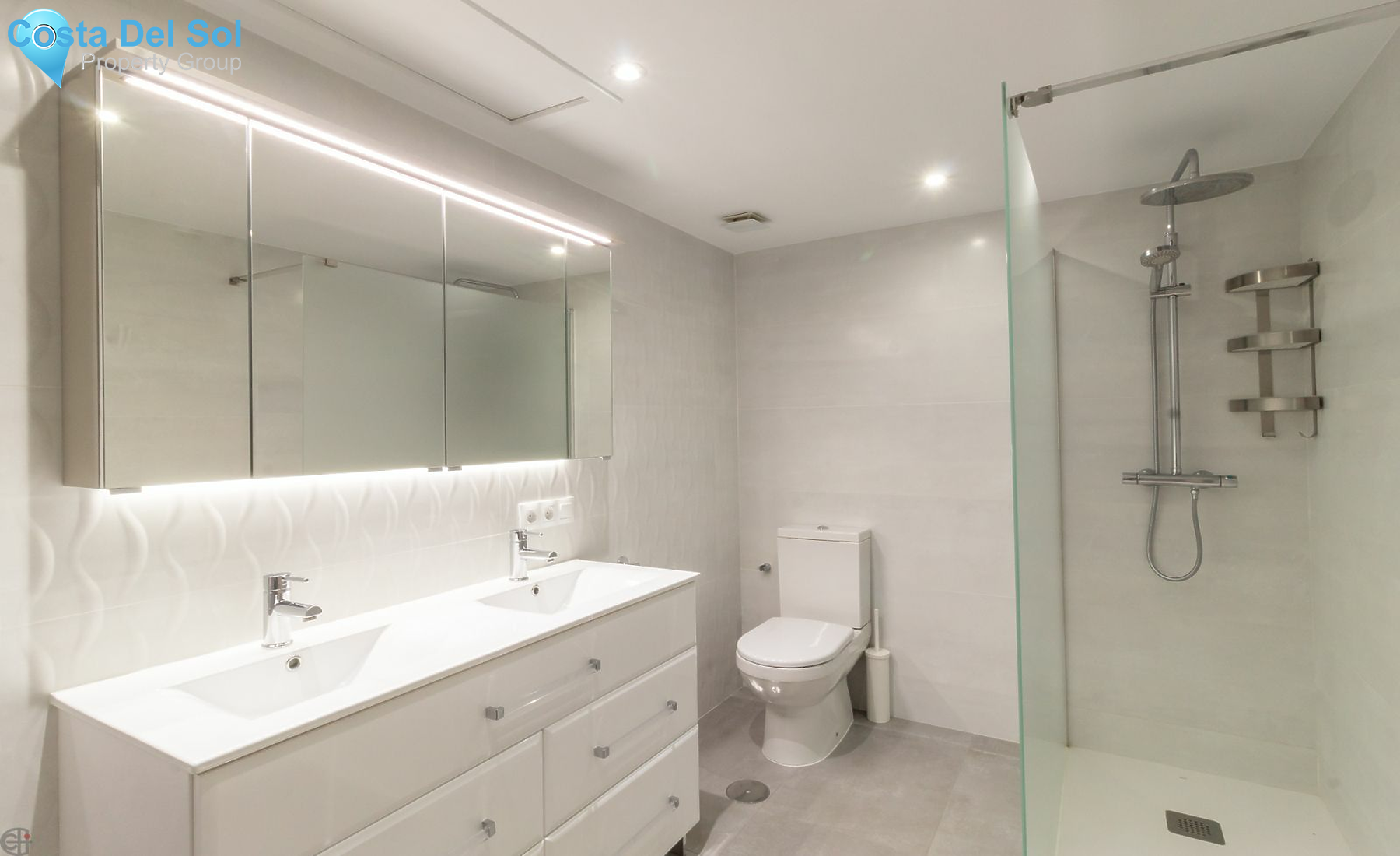 Middle Floor Apartment in Casares-1154549