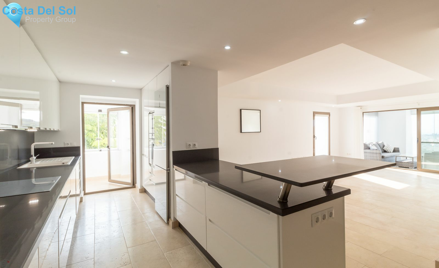 Middle Floor Apartment in Casares-1154534