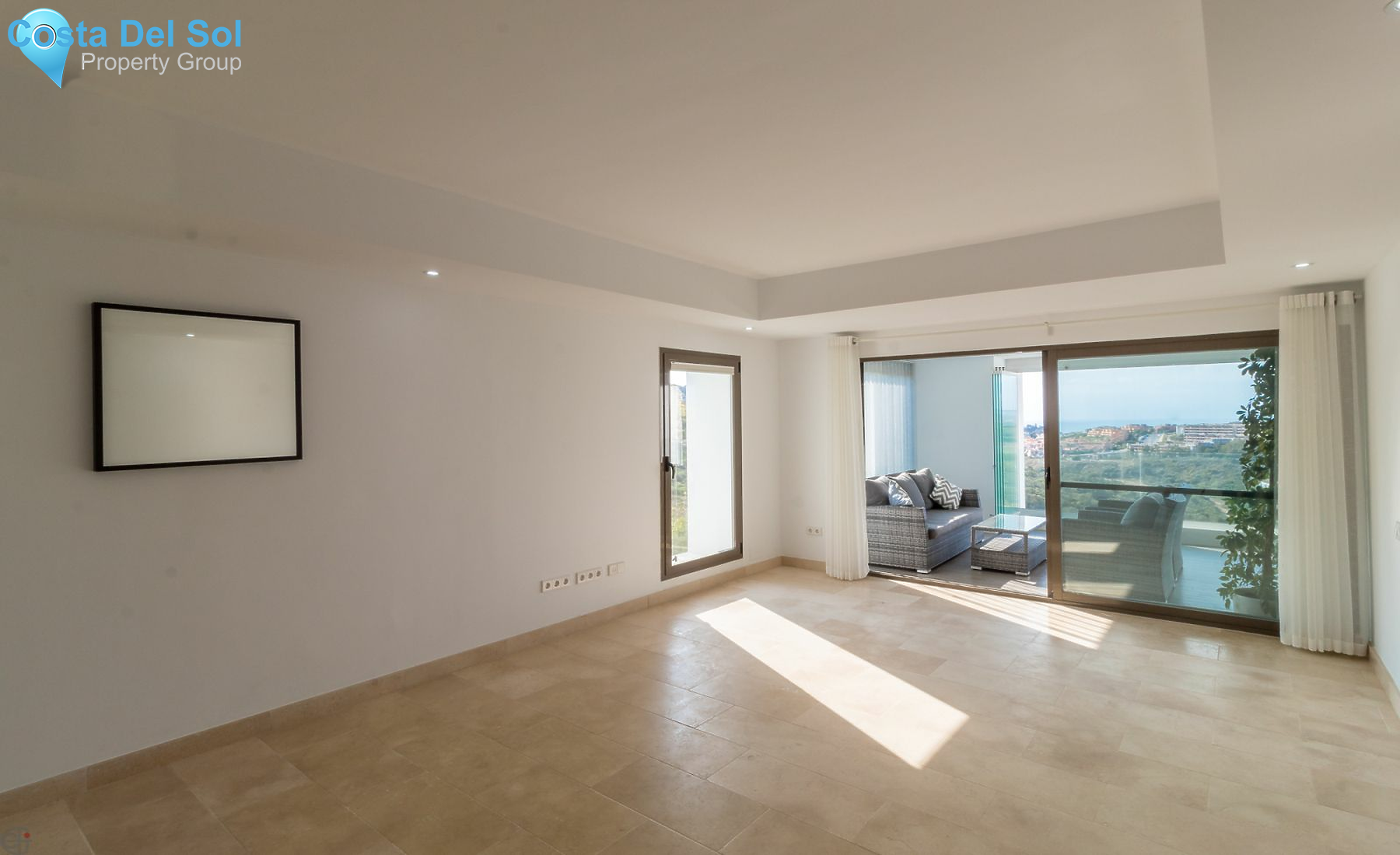 Middle Floor Apartment in Casares-1154535