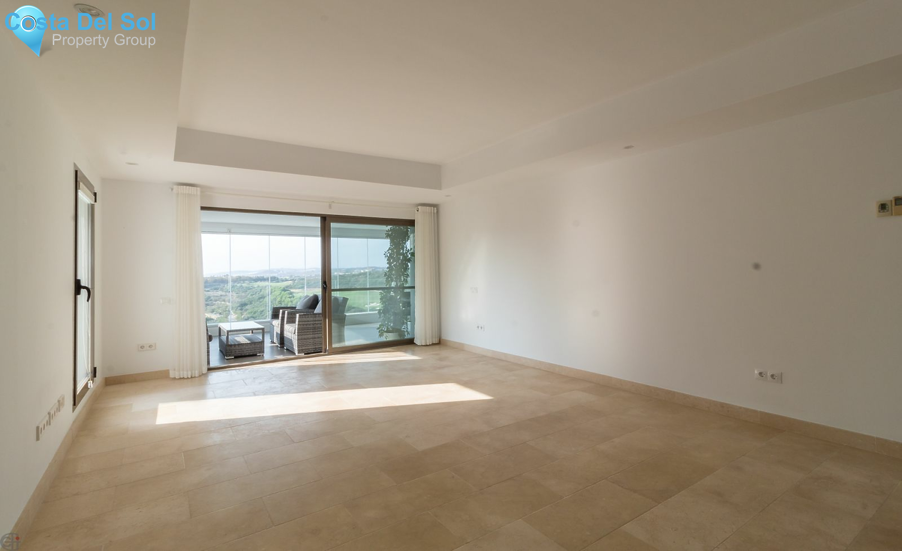 Middle Floor Apartment in Casares-1154536