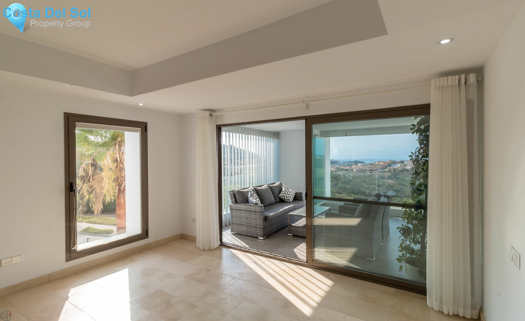 Middle Floor Apartment in Casares-1154537
