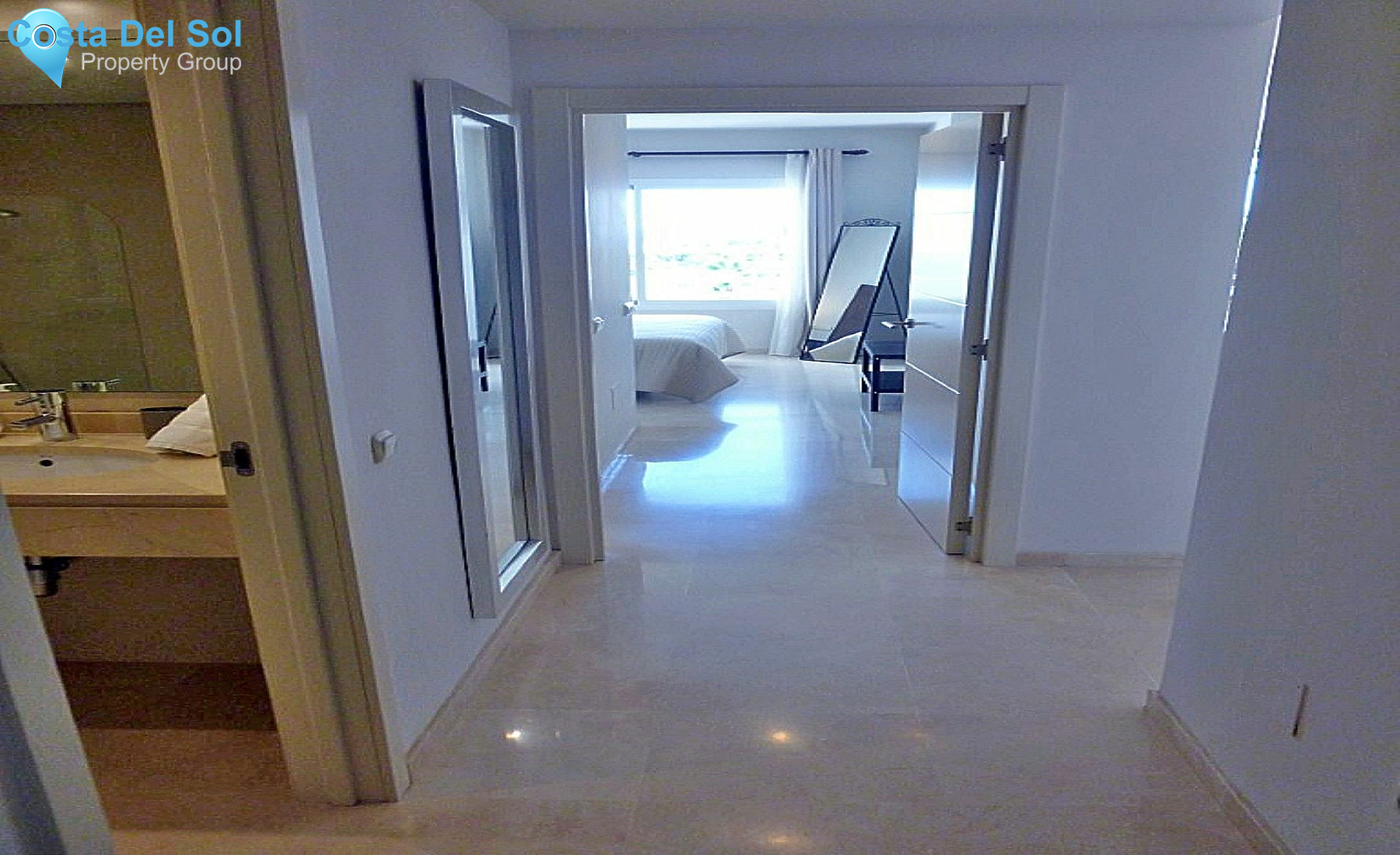 Middle Floor Apartment in Casares-1390455