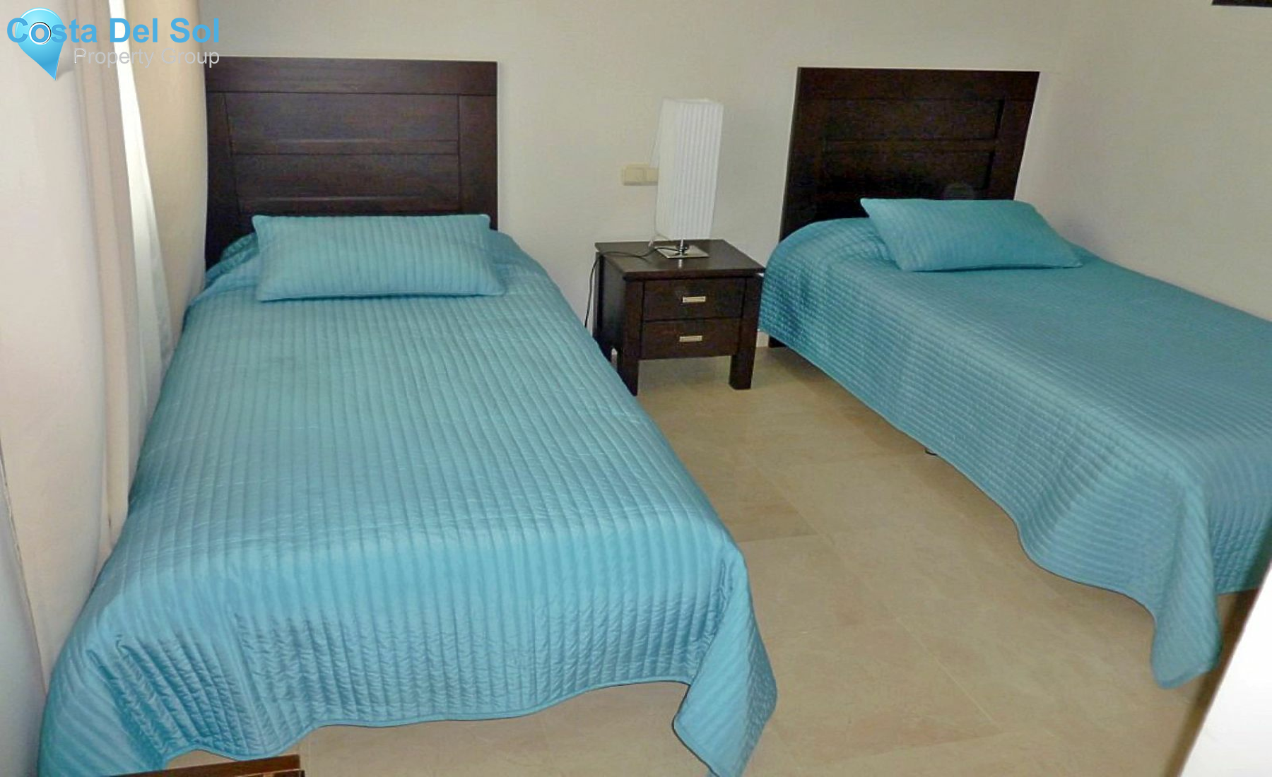 Middle Floor Apartment in Casares-1390457