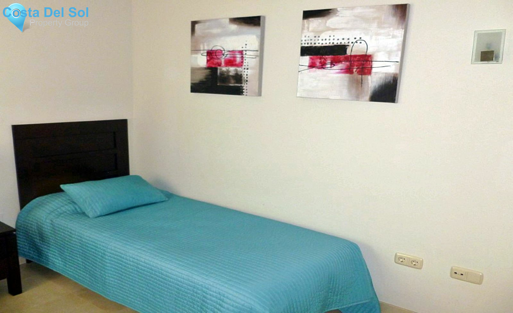 Middle Floor Apartment in Casares-1390458