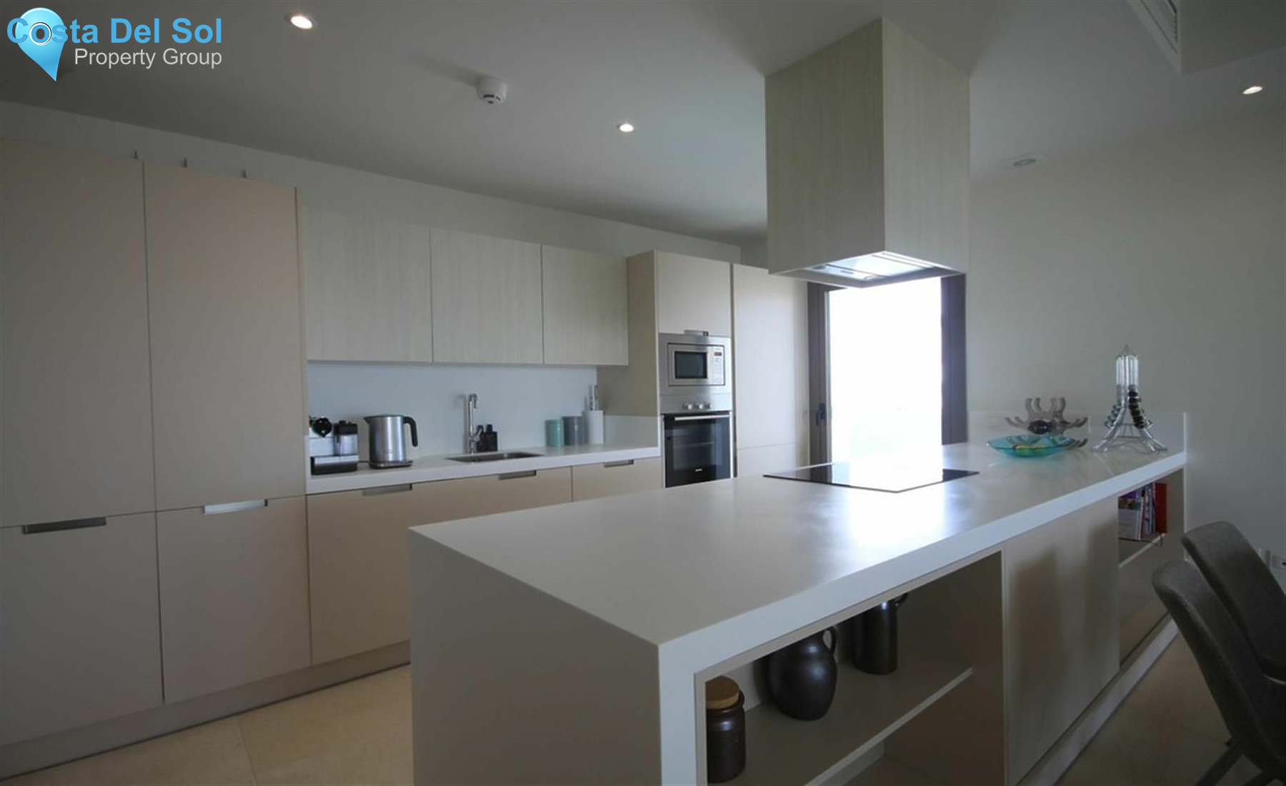 Middle Floor Apartment in Casares-1399434