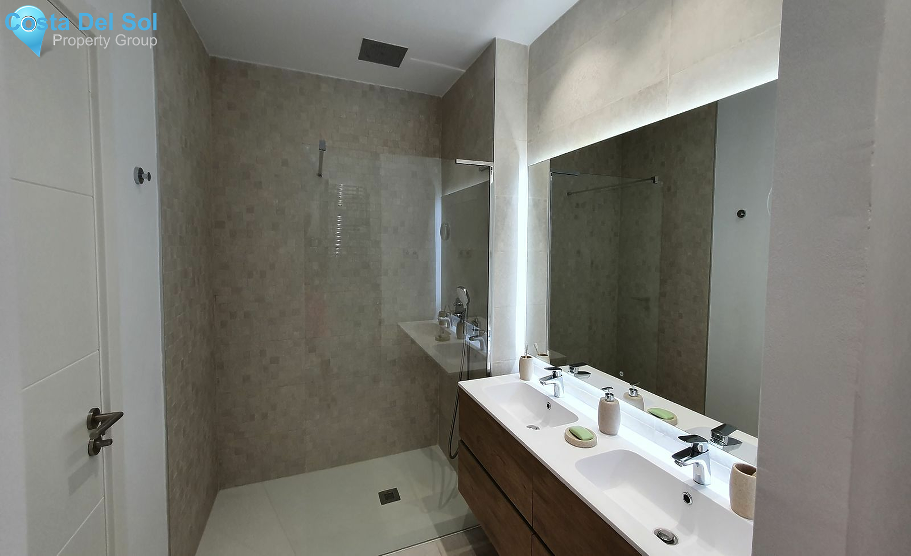 Middle Floor Apartment in Casares Playa-1442893