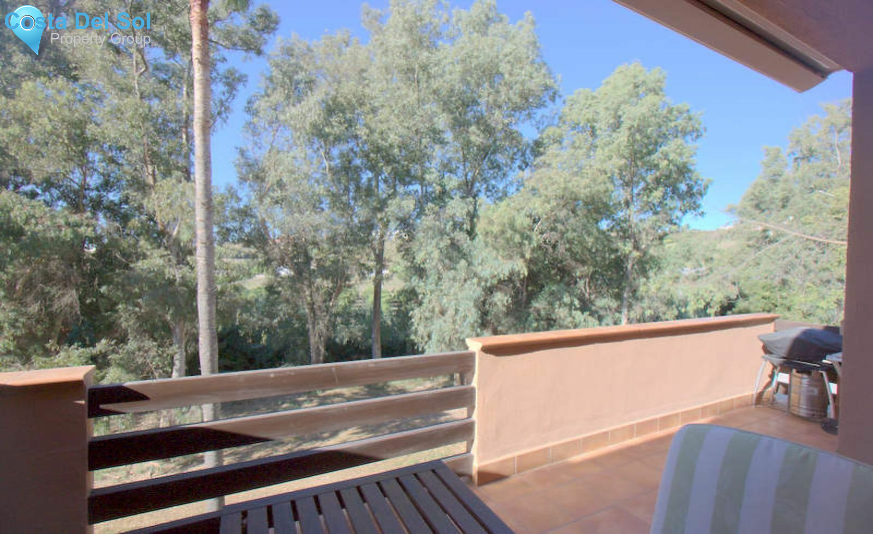 Middle Floor Apartment in Casares-1449092
