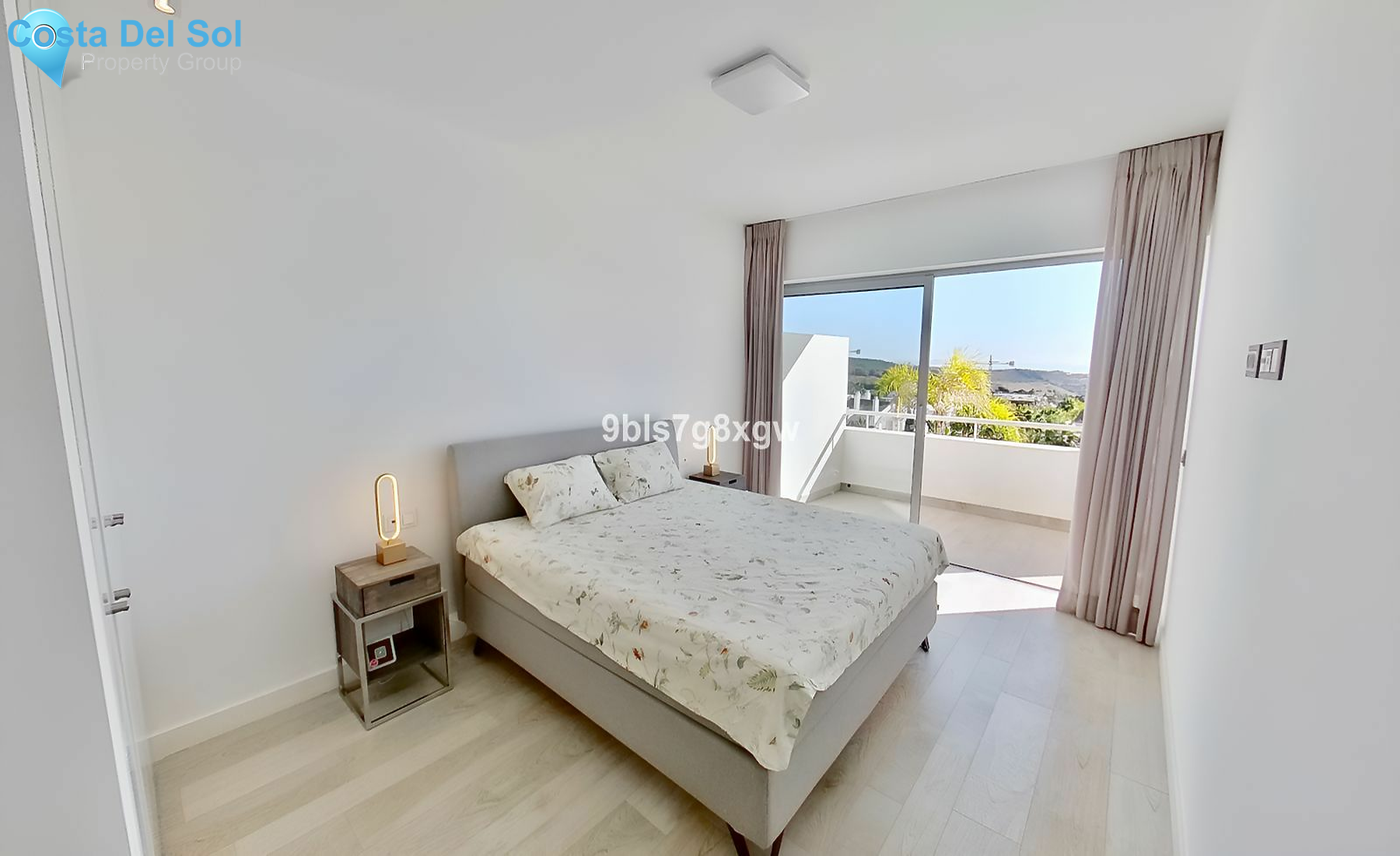 Middle Floor Apartment in Casares-1491615