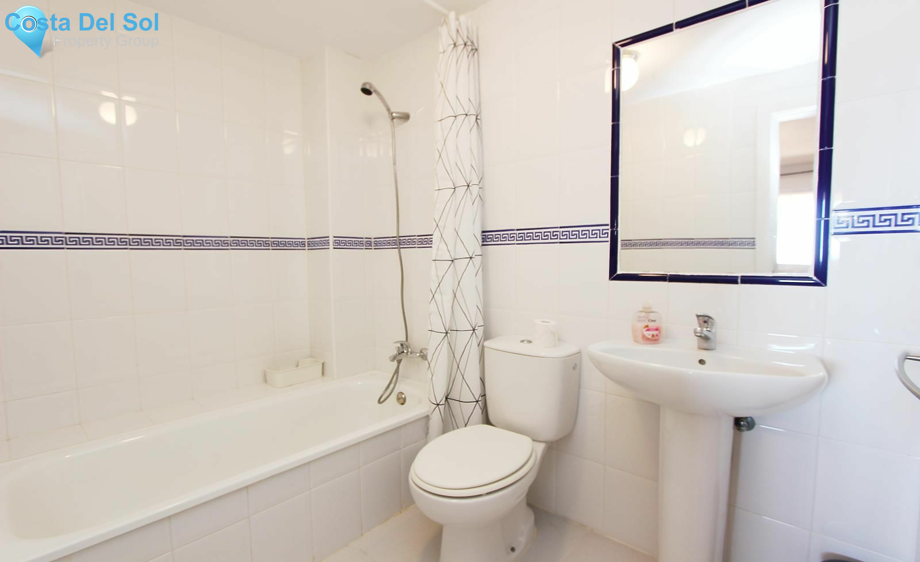 Middle Floor Apartment in Casares-1492780